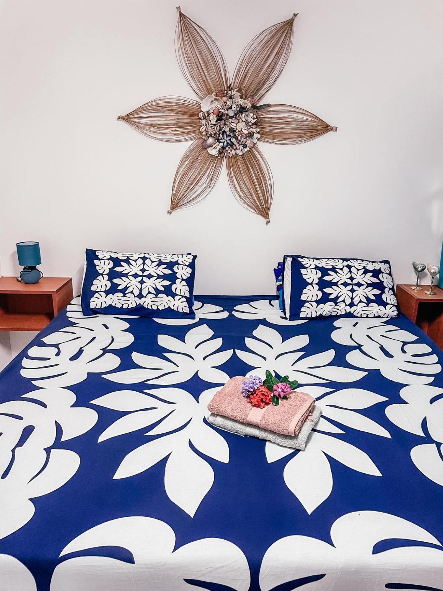 Fare Mihimana Hotel Vai'are Екстериор снимка